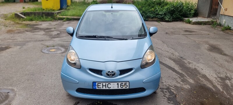 Фотография 1 - Toyota Aygo 2007 г Хэтчбек