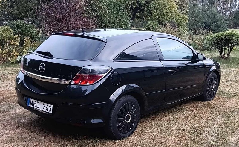 Opel Astra III 2009 y