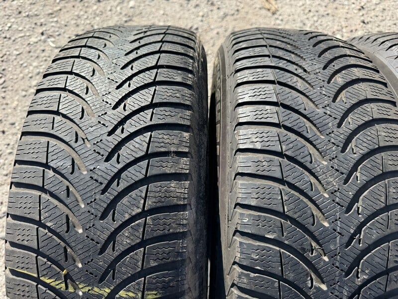 Фотография 2 - Michelin Siunciam, 4-5mm R16 зимние шины для автомобилей