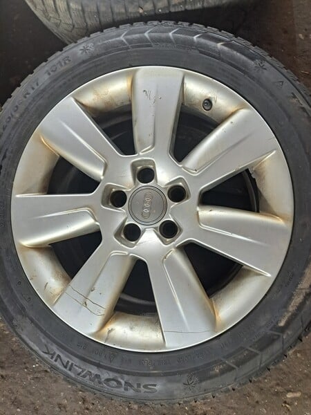 Photo 5 - A6 Allroad light alloy R17 rims