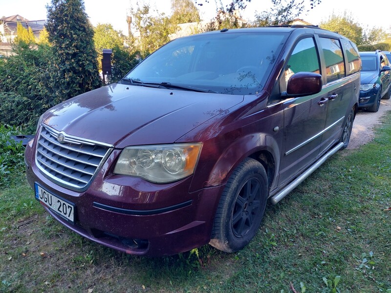 Chrysler Town & Country Touring 2008 г