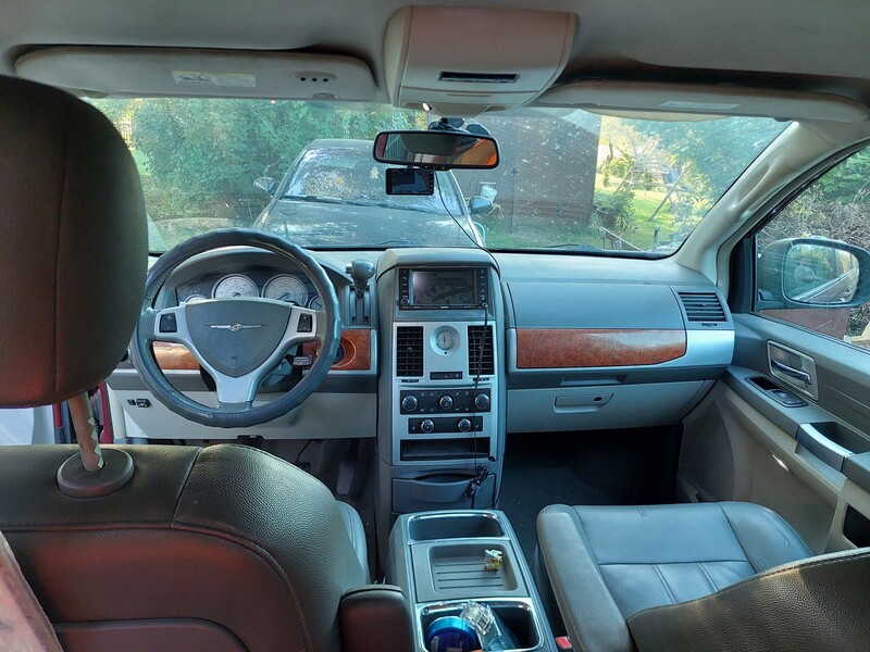 Photo 4 - Chrysler Town & Country Touring 2008 y