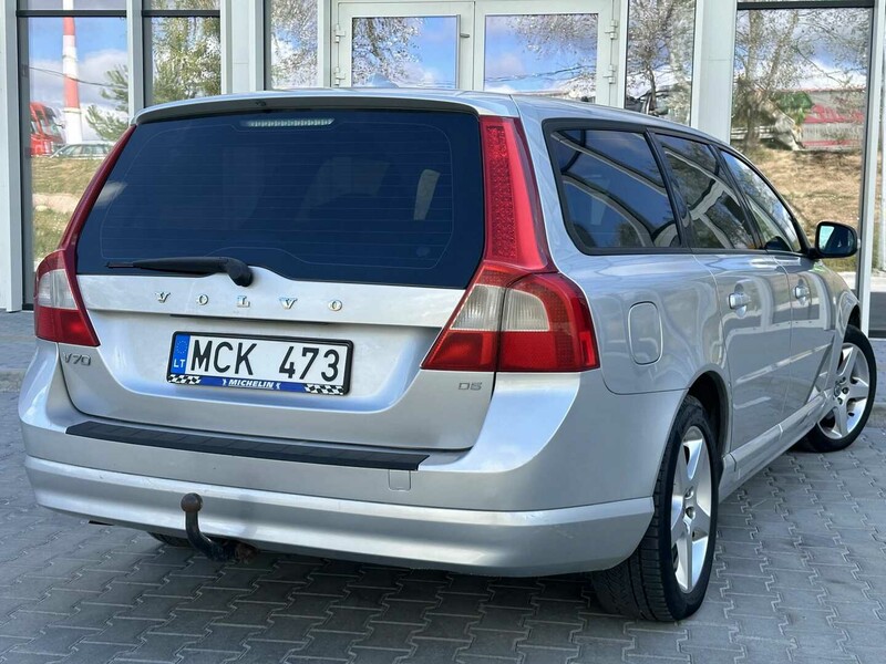 Фотография 6 - Volvo V70 2008 г Универсал