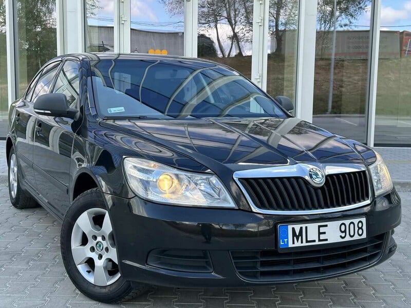 Skoda Octavia 2011 г Седан