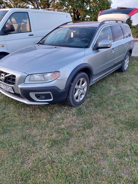 Фотография 2 - Volvo XC70 D AWD Momentum 2010 г