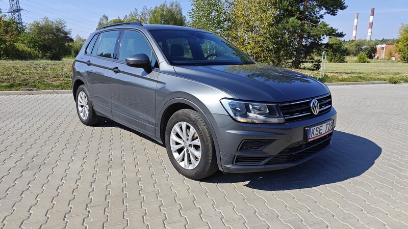 Фотография 3 - Volkswagen Tiguan 2018 г Внедорожник / Кроссовер