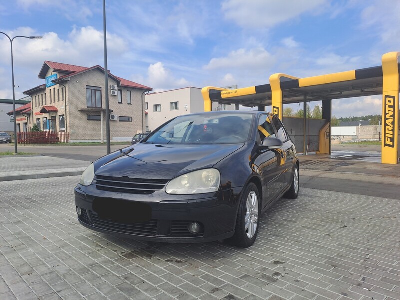 Volkswagen Golf V TDI 2003 y