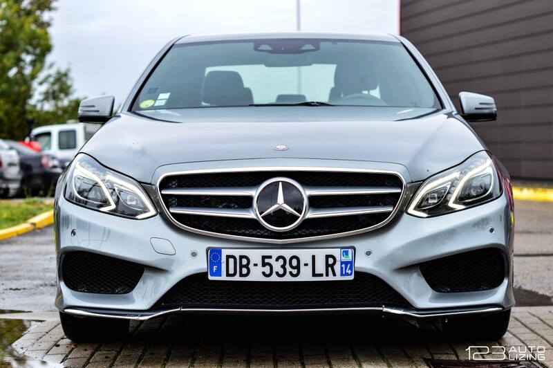 Photo 3 - Mercedes-Benz E250 2014 y Sedan