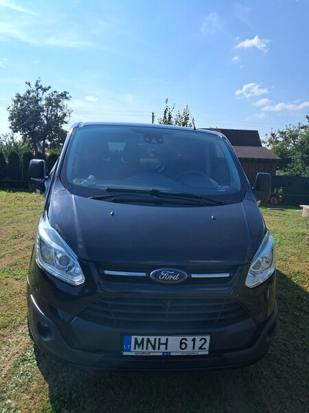 Nuotrauka 2 - Ford Tourneo Custom 2015 m Keleivinis mikroautobusas