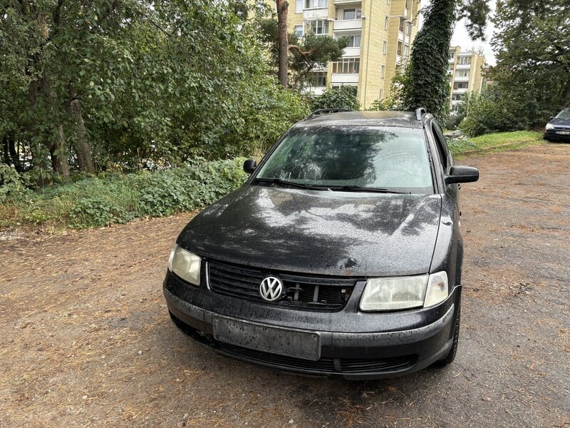 Photo 5 - Volkswagen Passat 1998 y parts