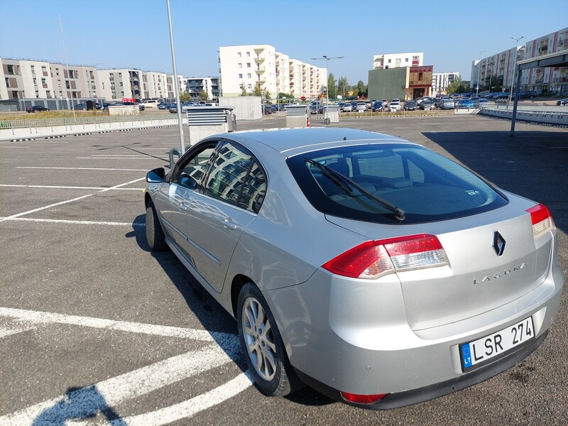 Фотография 5 - Renault Laguna 2008 г Седан