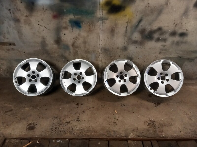 A3 light alloy R17 rims