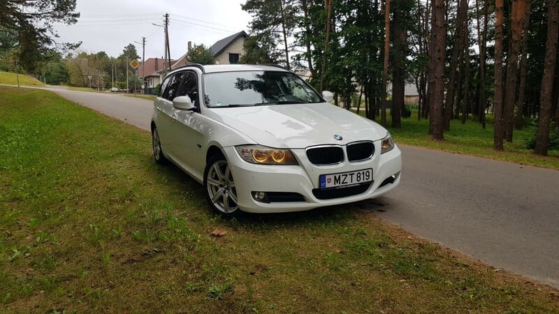 Bmw 318 E90 2012 y