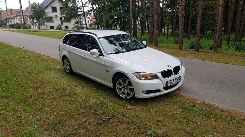 Photo 7 - Bmw 318 E90 2012 y