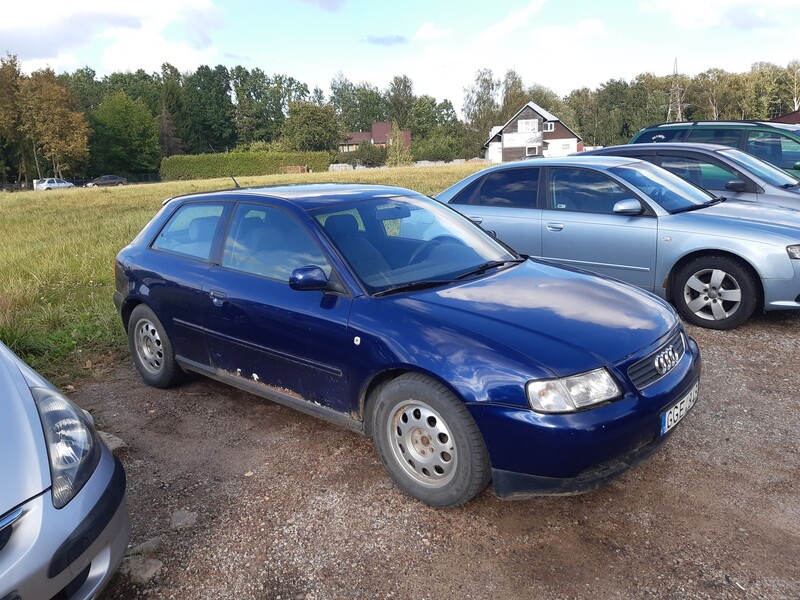 Audi A3 8L TDI Ambiente 1999 y