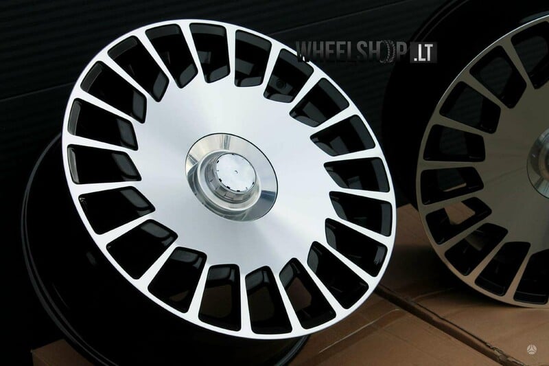 Photo 6 - Mercedes-Benz Maybach EU-B1464 Style MB light alloy R19 rims