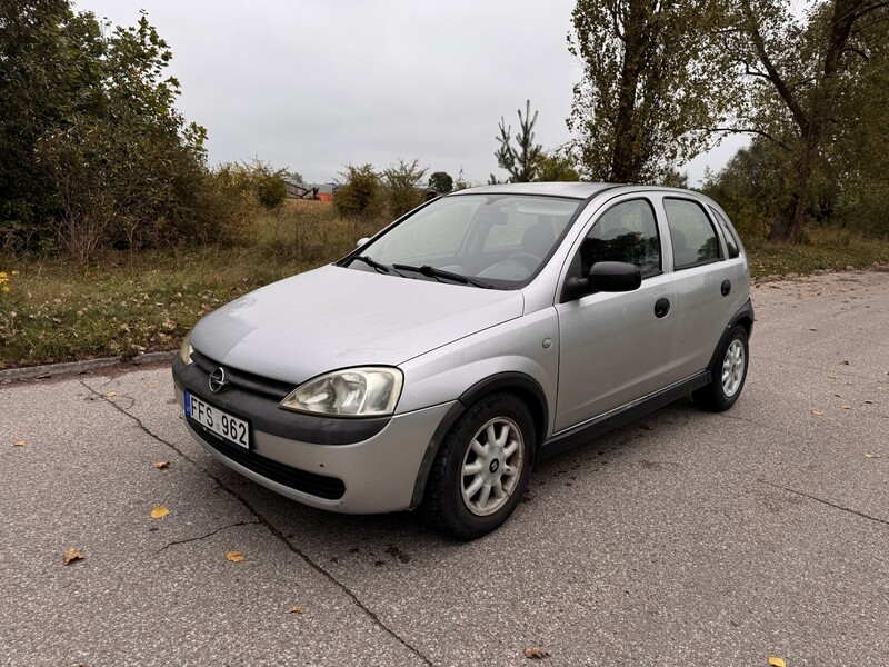 Opel Corsa 2002 y Hatchback