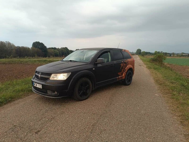 Dodge Journey 2010 y Off-road / Crossover