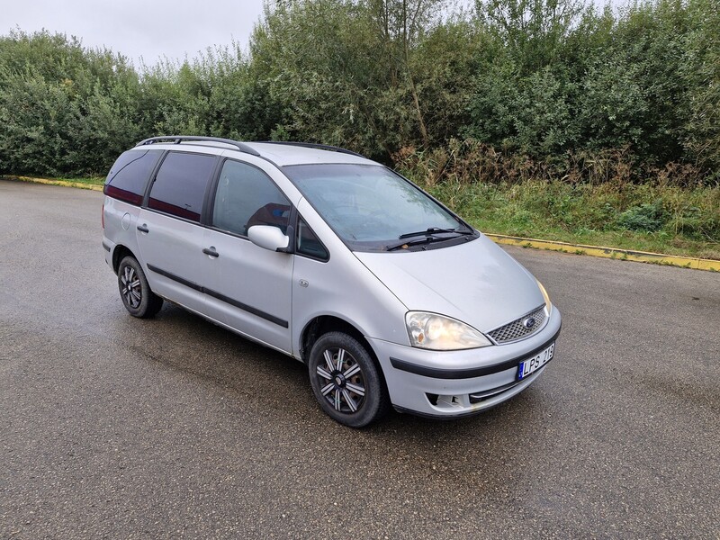 Ford Galaxy 16V Ghia 2001 m