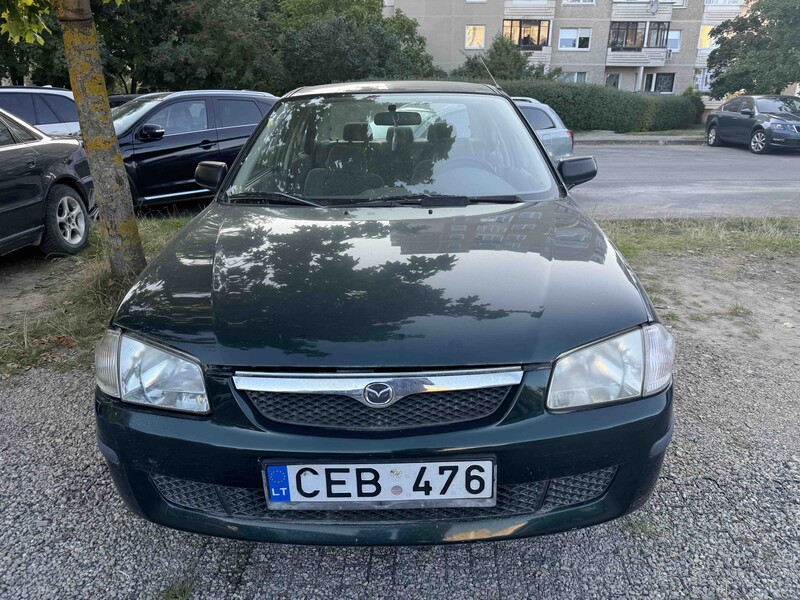 Mazda 323F III 2001 m