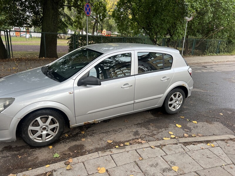 Photo 3 - Opel Astra III Cosmo 2006 y