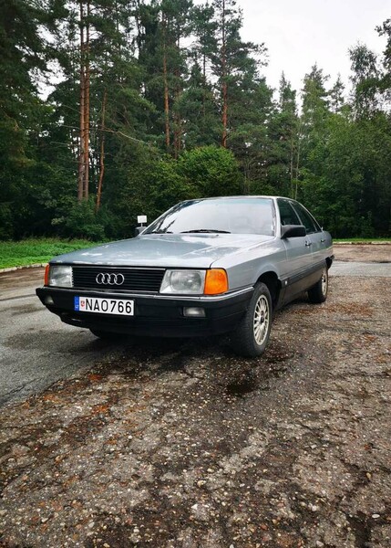 Audi 100 C3 1987 m