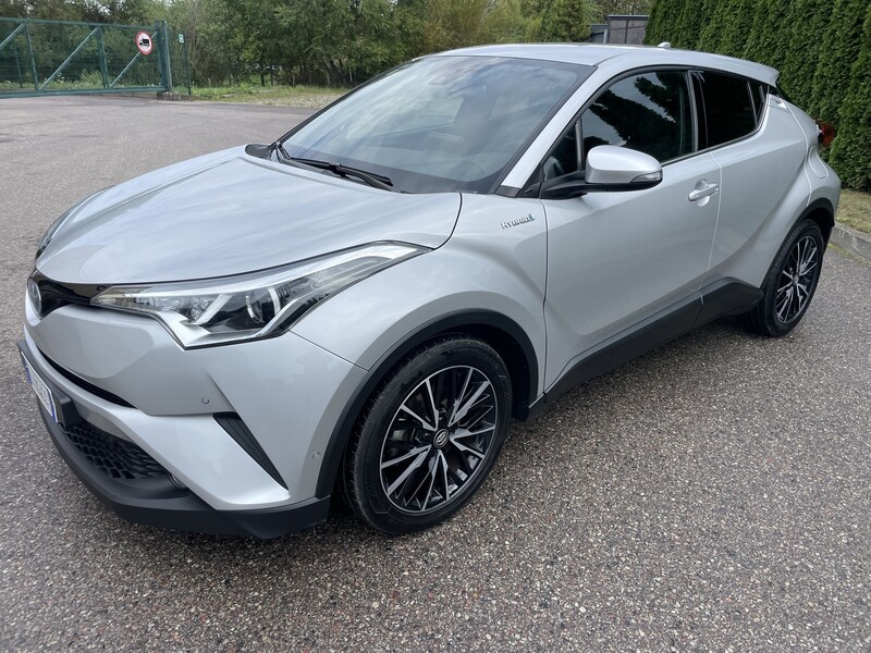 Nuotrauka 11 - Toyota CH-R 2018 m Visureigis / Krosoveris