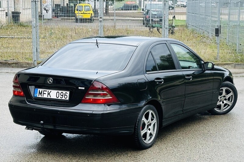 Nuotrauka 10 - Mercedes-Benz C 220 2007 m Sedanas