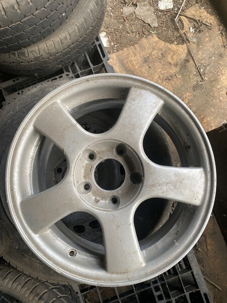 T5 Transporter light alloy R16 rims