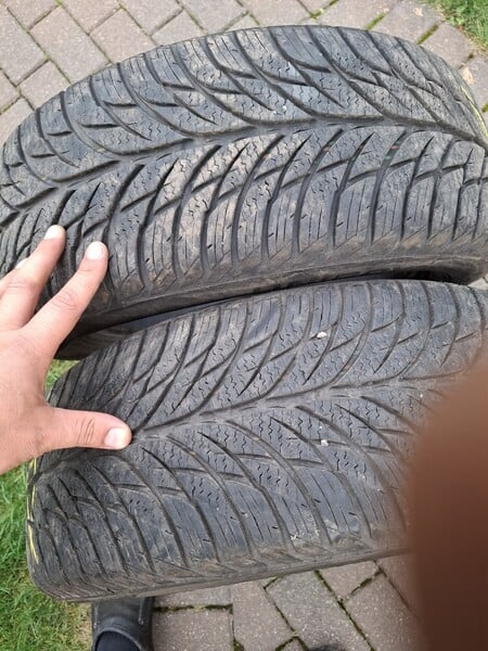 Uniroyal R16 universal tyres passanger car