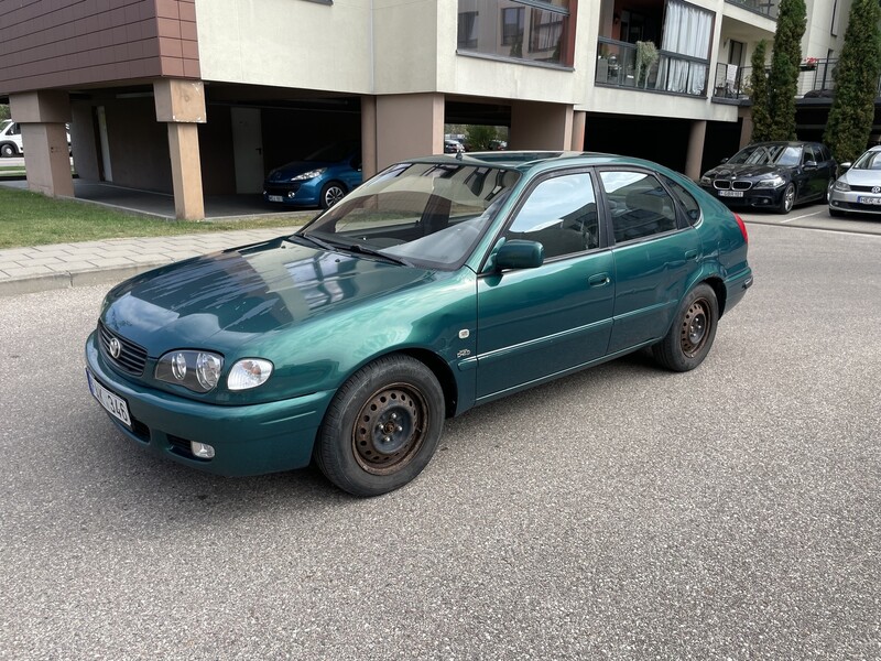 Toyota Corolla 2001 m Hečbekas