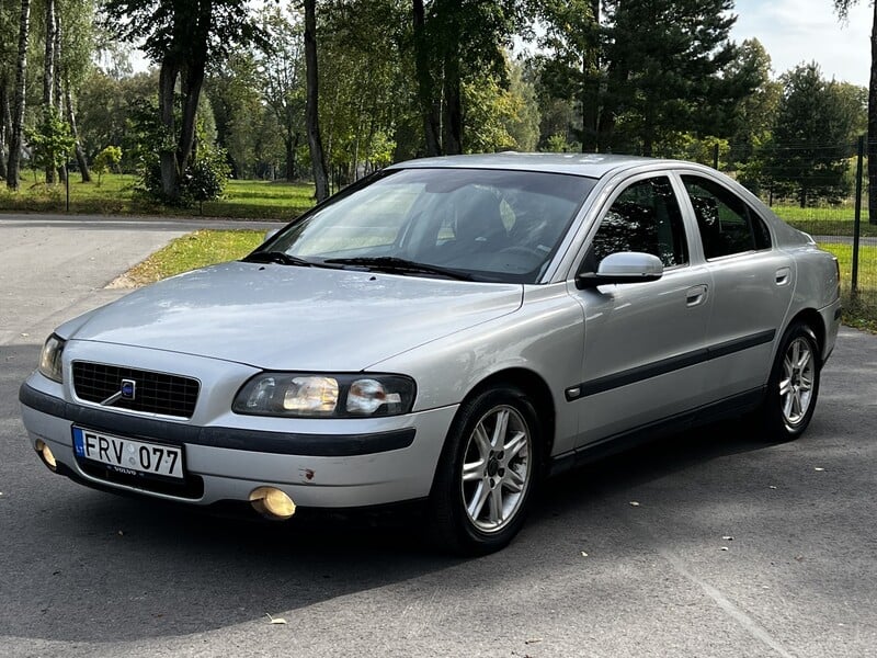 Photo 2 - Volvo S60 I D Momentum 2004 y