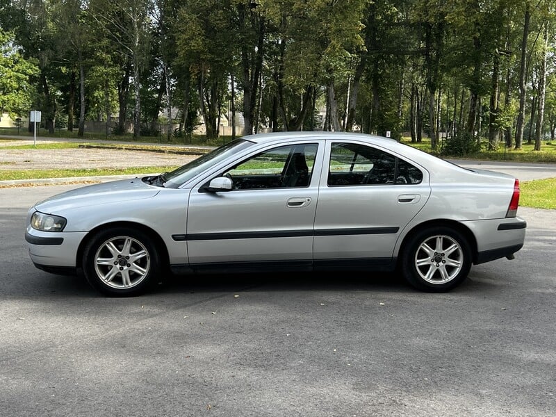 Photo 7 - Volvo S60 I D Momentum 2004 y