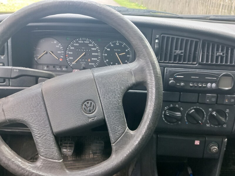 Volkswagen Passat CL 1993 y