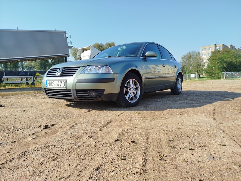 Volkswagen Passat B5 FL TDI Basis 2001 г