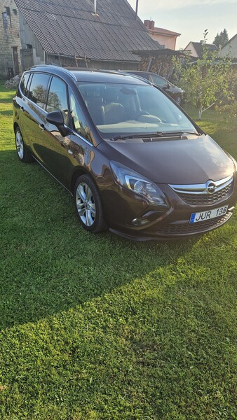 Opel Zafira Tourer 2013 г Минивэн