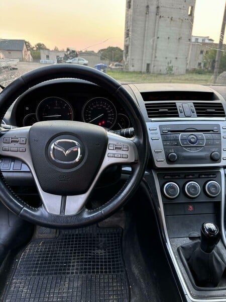 Photo 6 - Mazda 6 2009 y parts