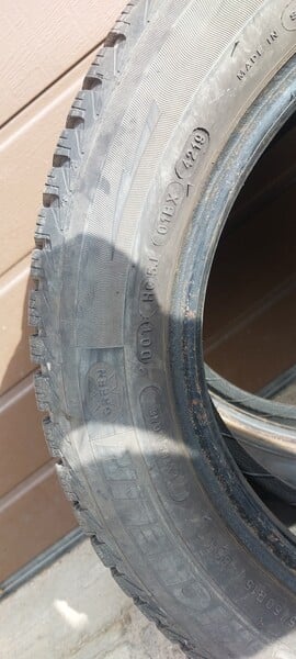 Фотография 6 - Goodyear R15 зимние шины для автомобилей