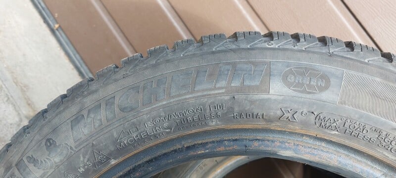 Фотография 8 - Goodyear R15 зимние шины для автомобилей