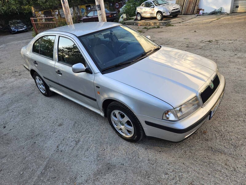 Skoda Octavia 2000 г Седан