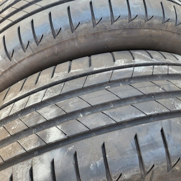 Photo 5 - Bridgestone R16 universal tyres passanger car