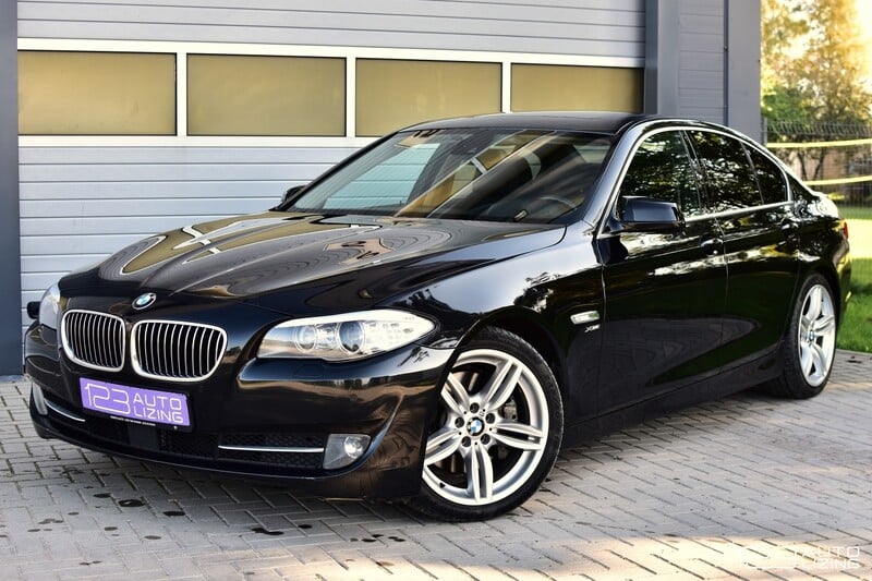 Bmw 530 2013 г Седан