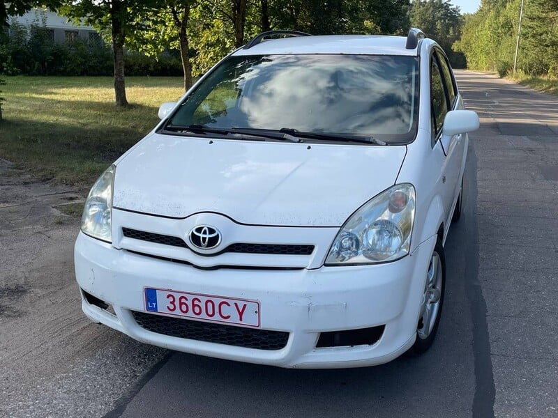 Toyota Corolla Verso 2006 y Van