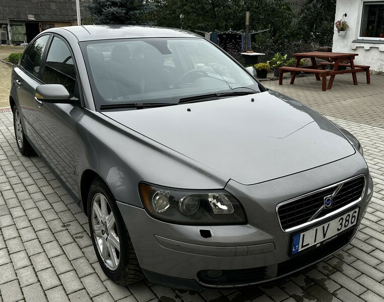 Volvo S40 II 2004 y