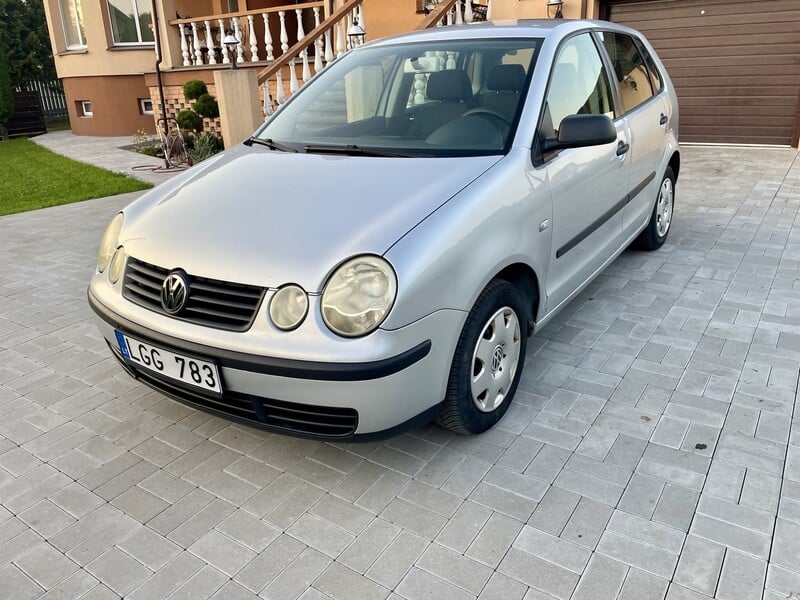 Volkswagen Polo IV 2003 y