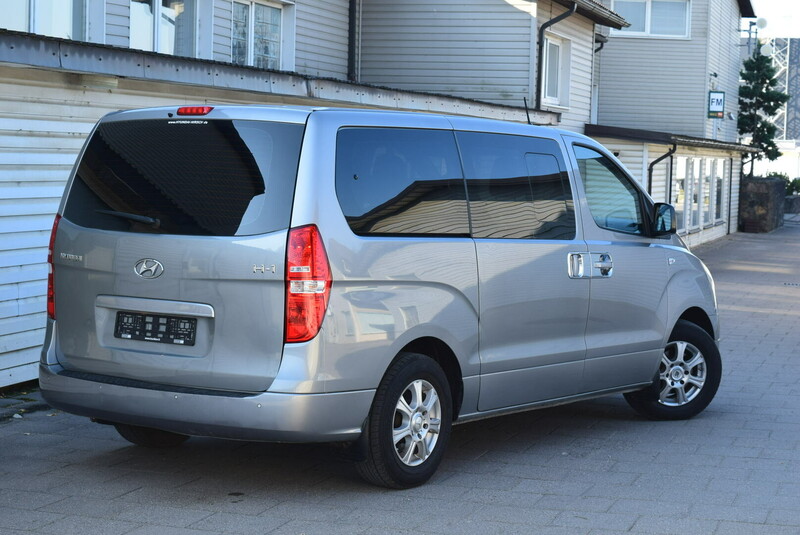 Photo 2 - Hyundai H-1 STAREX 2015 y