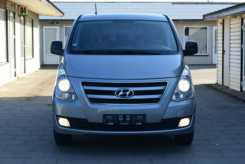 Photo 5 - Hyundai H-1 STAREX 2015 y