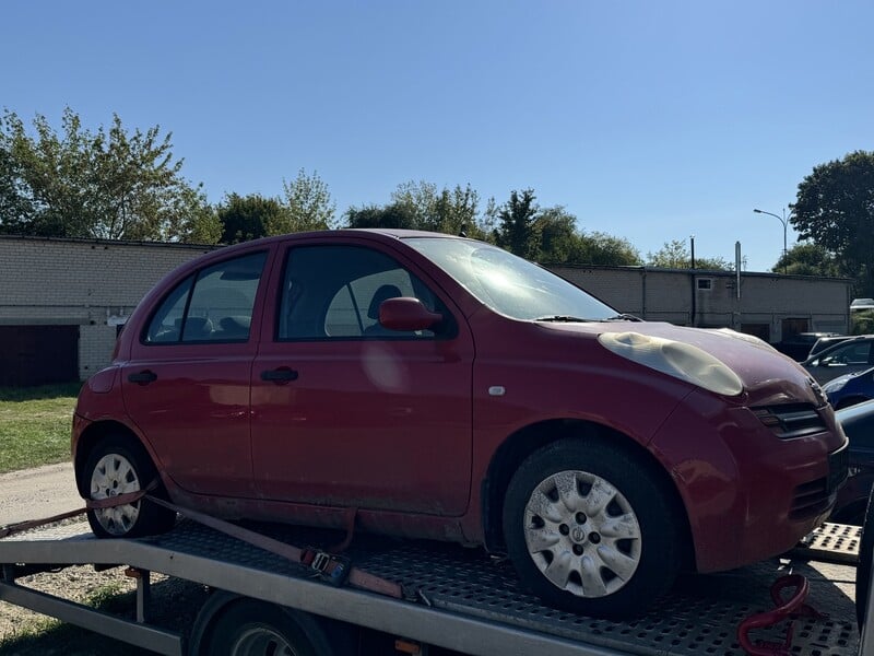 Nissan Micra 2003 y Hatchback