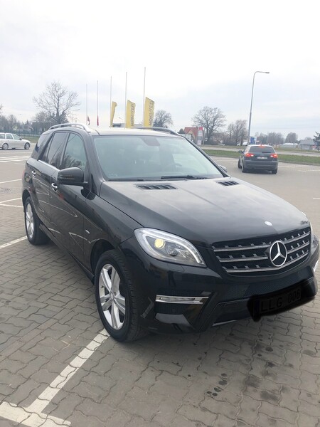 Photo 2 - Mercedes-Benz ML 350 2012 y Off-road / Crossover