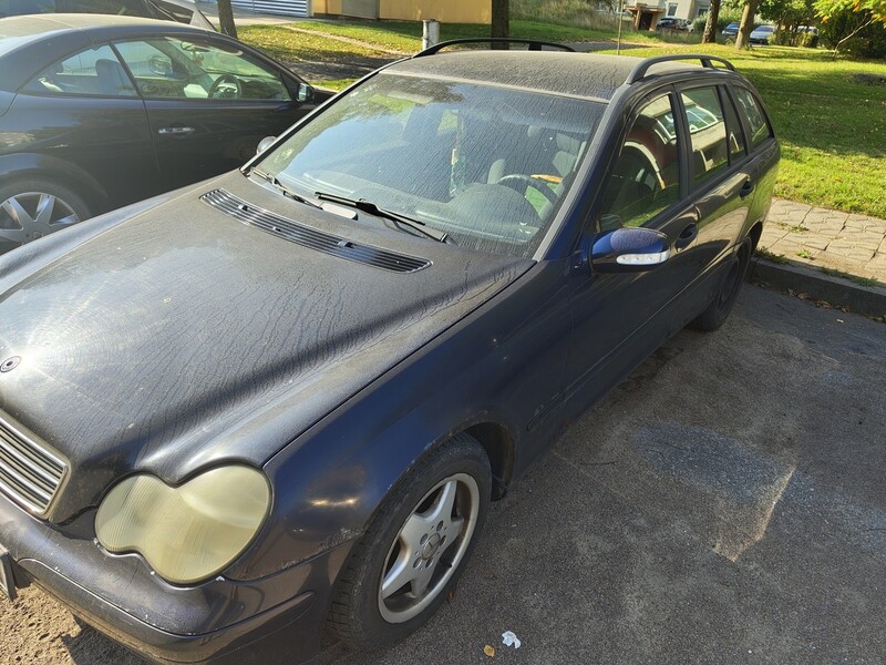 Mercedes-Benz C 200 2001 г Универсал